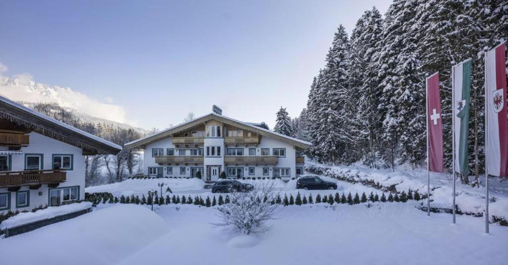 Ferienwohnung Lara Scheffau am Wilden Kaiser Exteriör bild